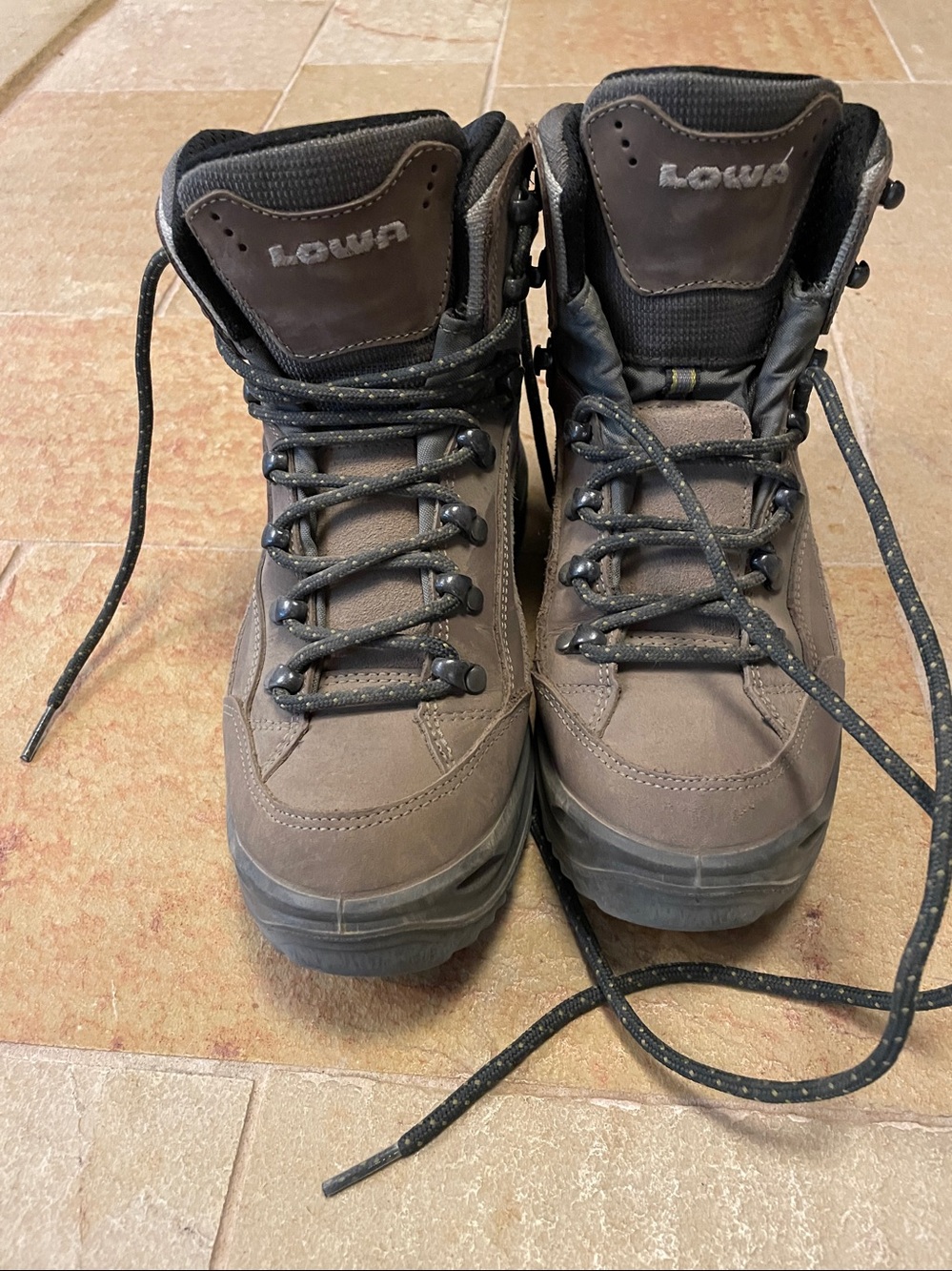 Lowa Renegade women’s  brown Hiking Boots